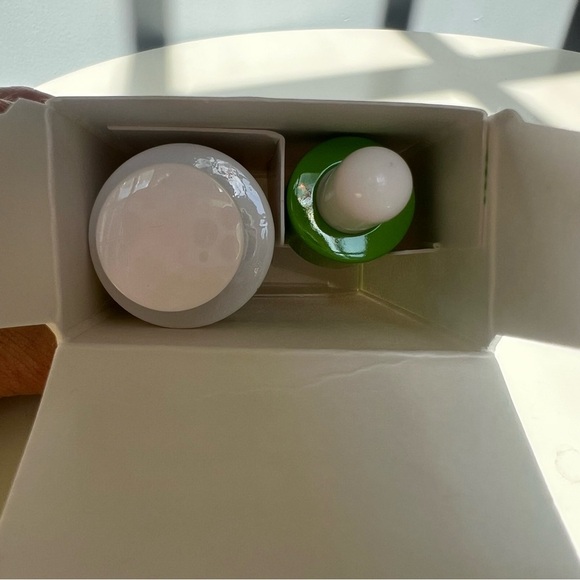 Paula's Choice 10% Niacinamide Booster 20 ml 0.67 oz Vitamin B3 B5 NEW in Box - Picture 2 of 4